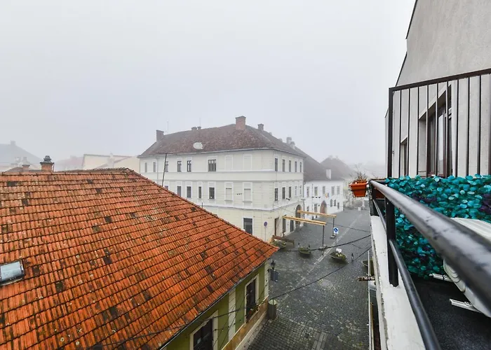 Апартаменты Rex Nest *